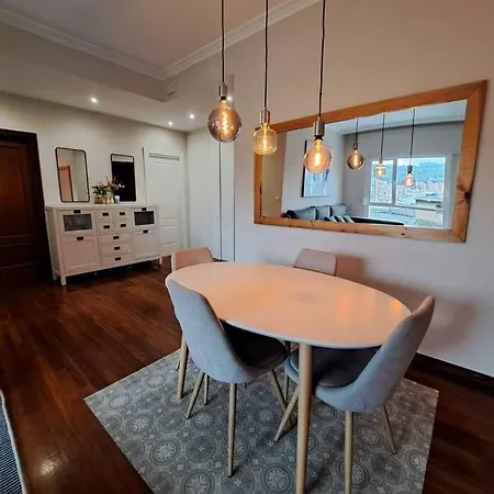 Apartment Piso Centrico En Bilbao