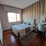 2 En Piso アパート *